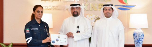 Eng. Wadha Al-Khateeb Honors Local Marketing Seniors